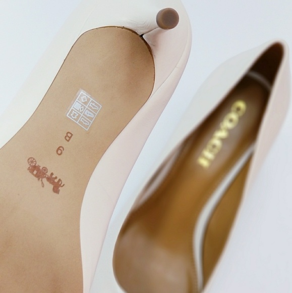 🚫SOLD🚫NIB COACH LAURI POINTED TOE HEEL PUMPS - Picture 5 of 8
